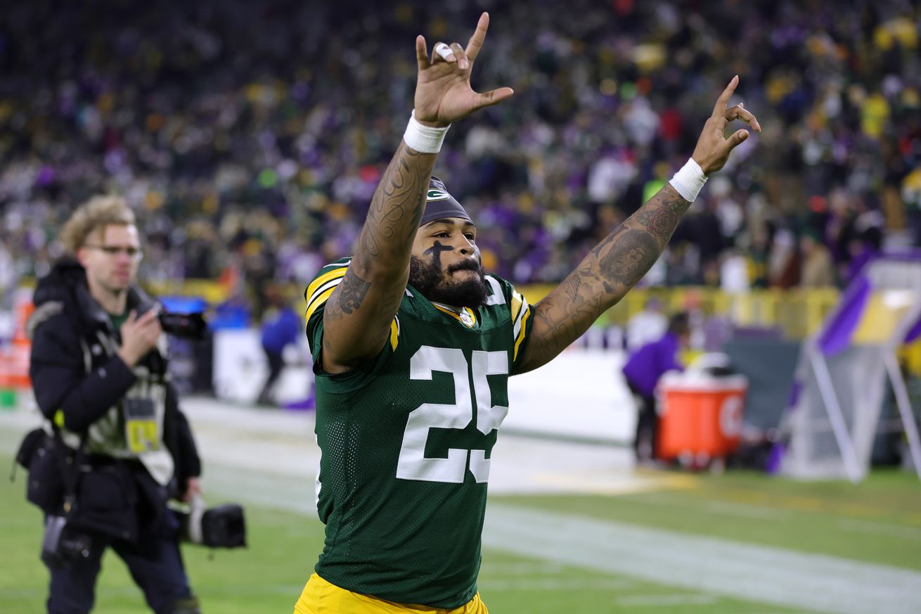 Minnesota Vikings v Green Bay Packers