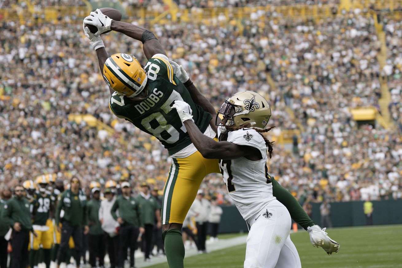 NFL: New Orleans Saints at Green Bay Packers