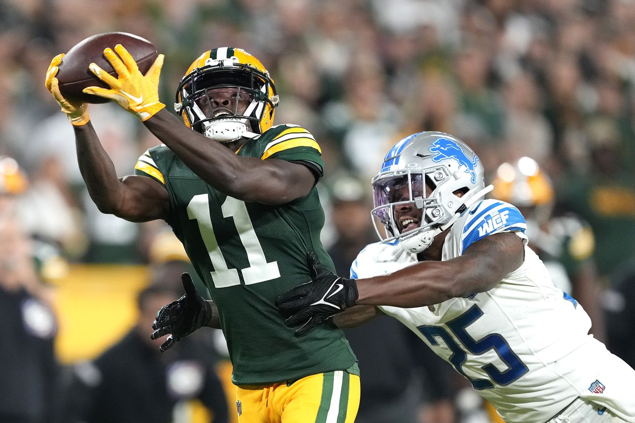 Detroit Lions v Green Bay Packers