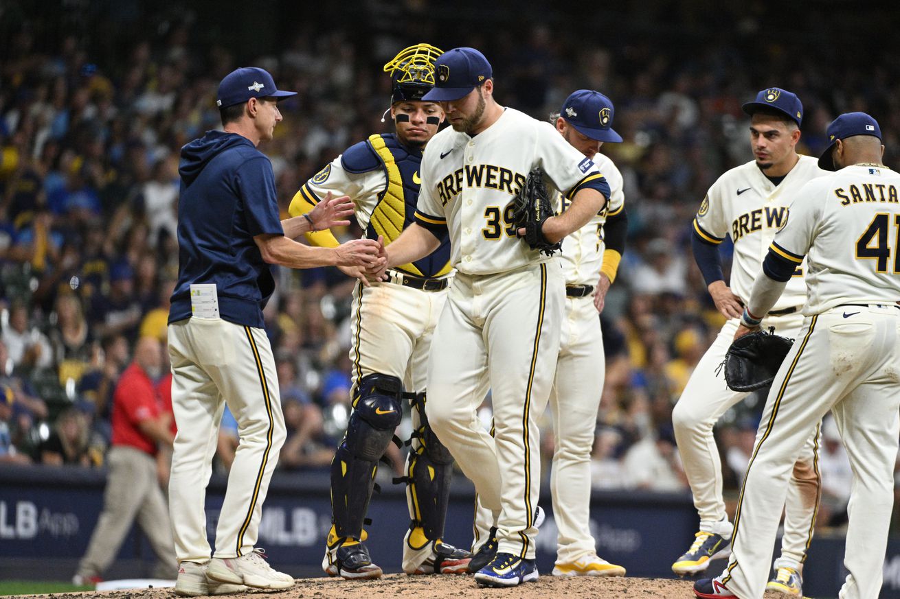 MLB: Wildcard-Arizona Diamondbacks at Milwaukee Brewers