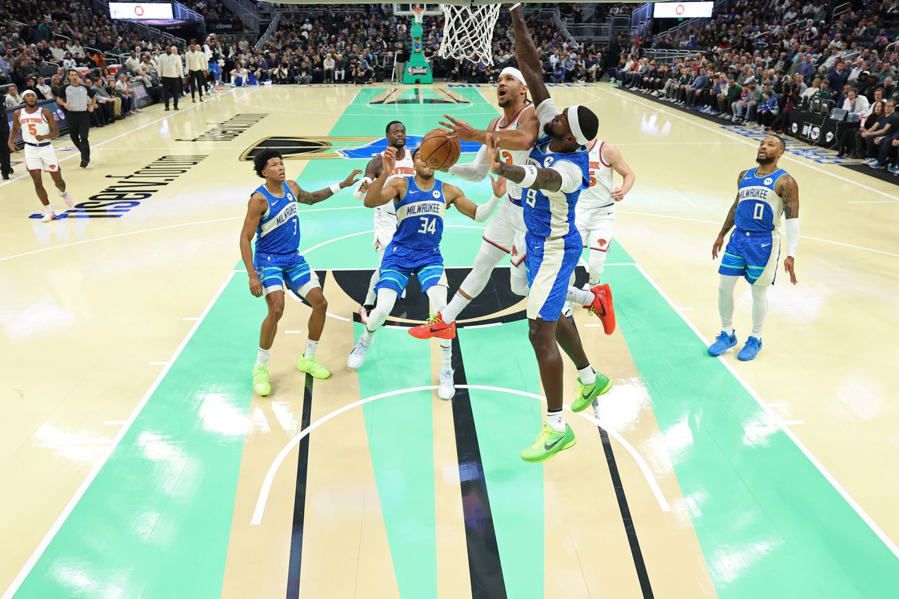 New York Knicks v Milwaukee Bucks: Quarterfinals - 2023 NBA In-Season Tournament