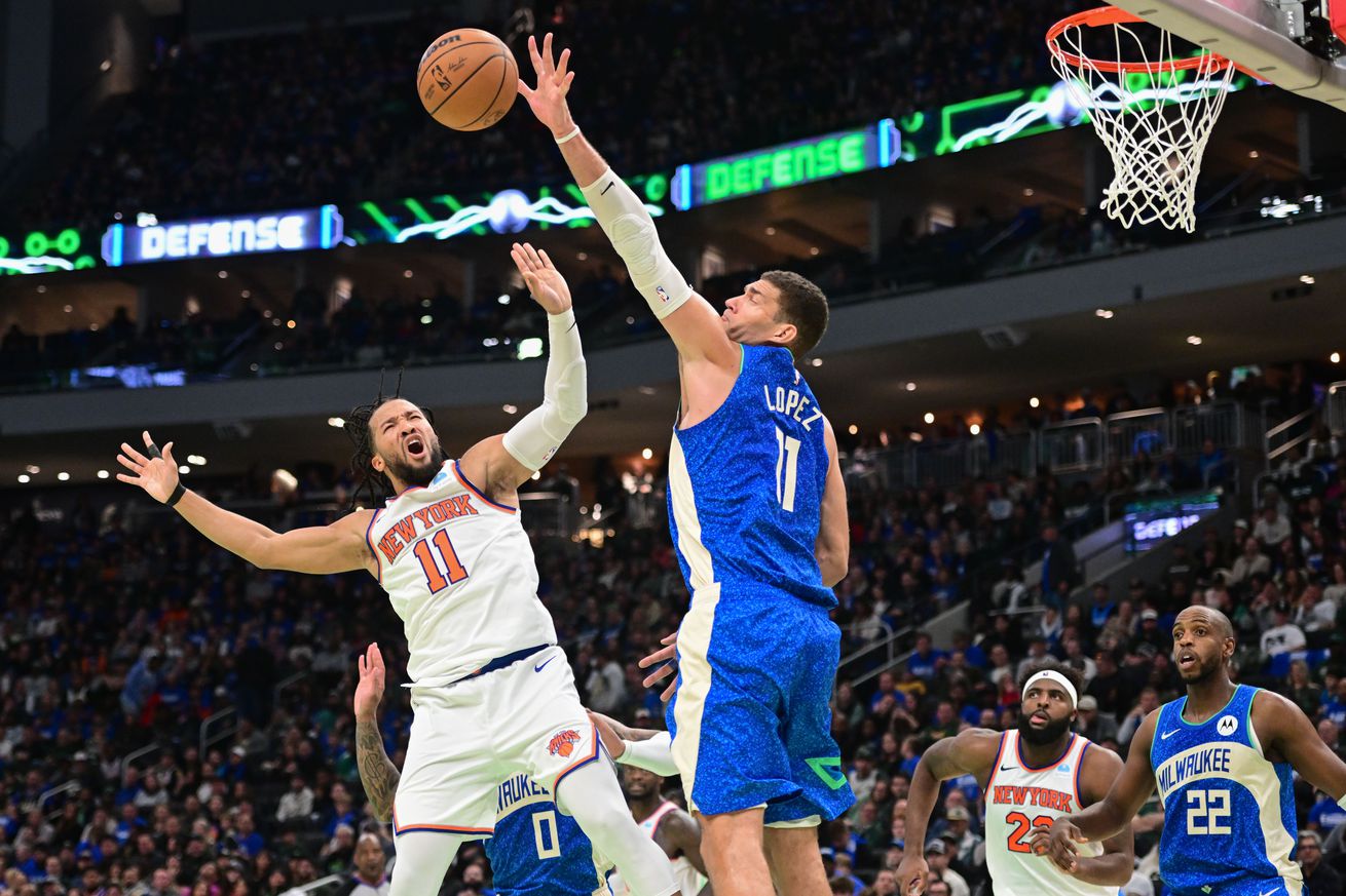 NBA: New York Knicks at Milwaukee Bucks