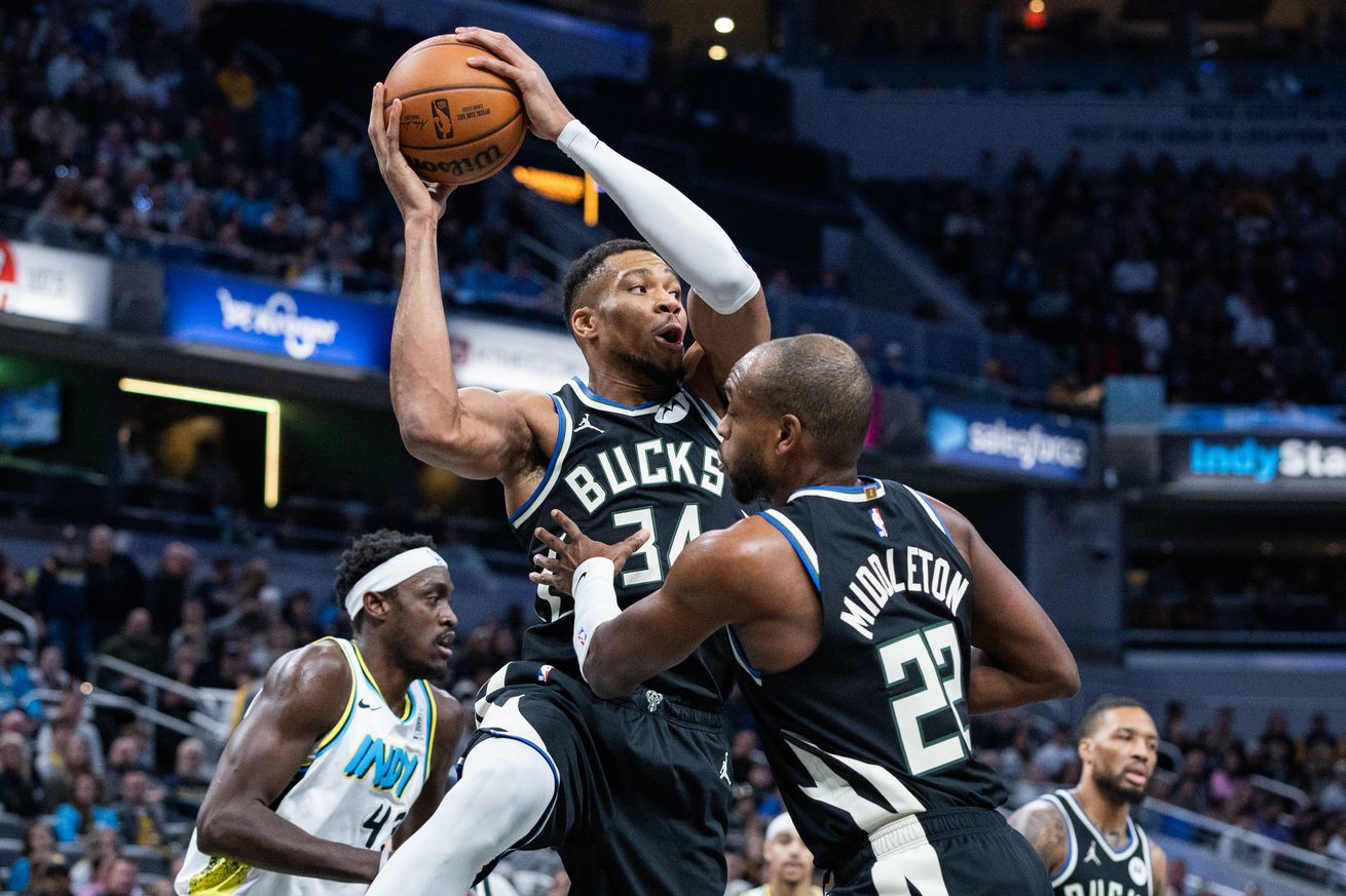 NBA: Milwaukee Bucks at Indiana Pacers