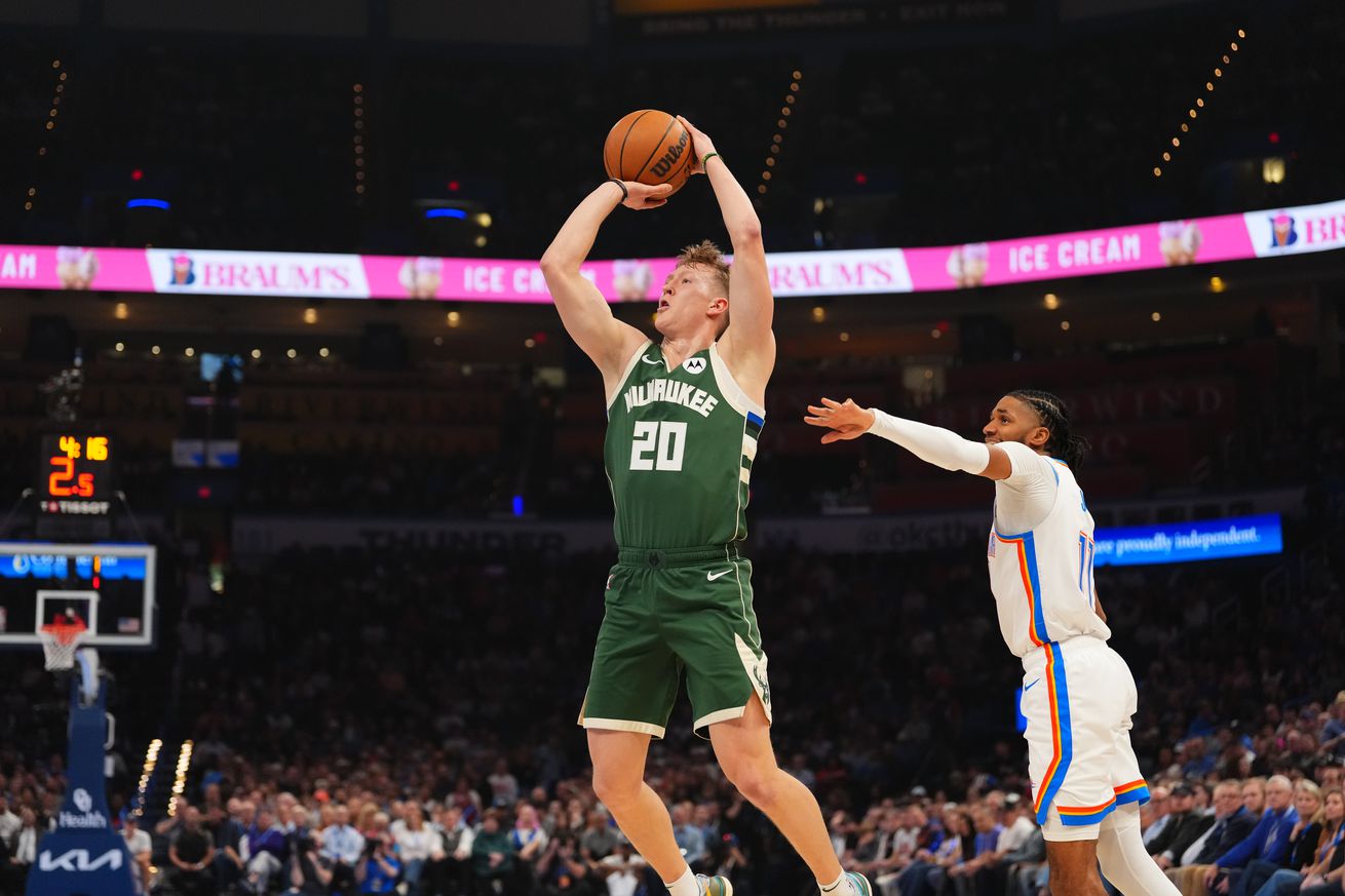 Milwaukee Bucks v Oklahoma City Thunder