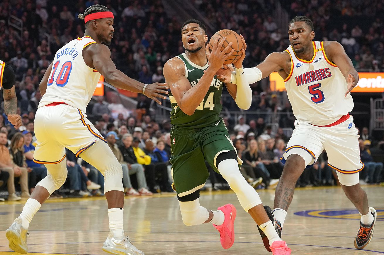 Milwaukee Bucks v Golden State Warriors