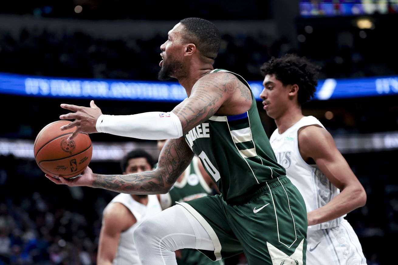 NBA: Milwaukee Bucks at Dallas Mavericks