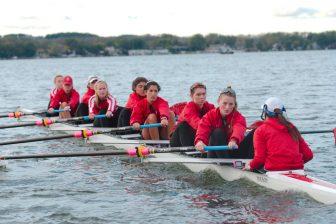 Badger Herald archival photo of the UW women's rowing team. 