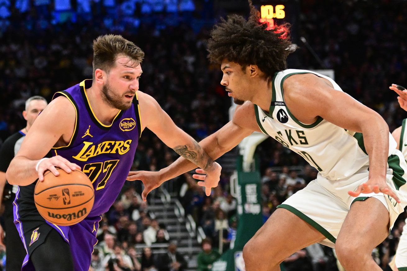 NBA: Los Angeles Lakers at Milwaukee Bucks