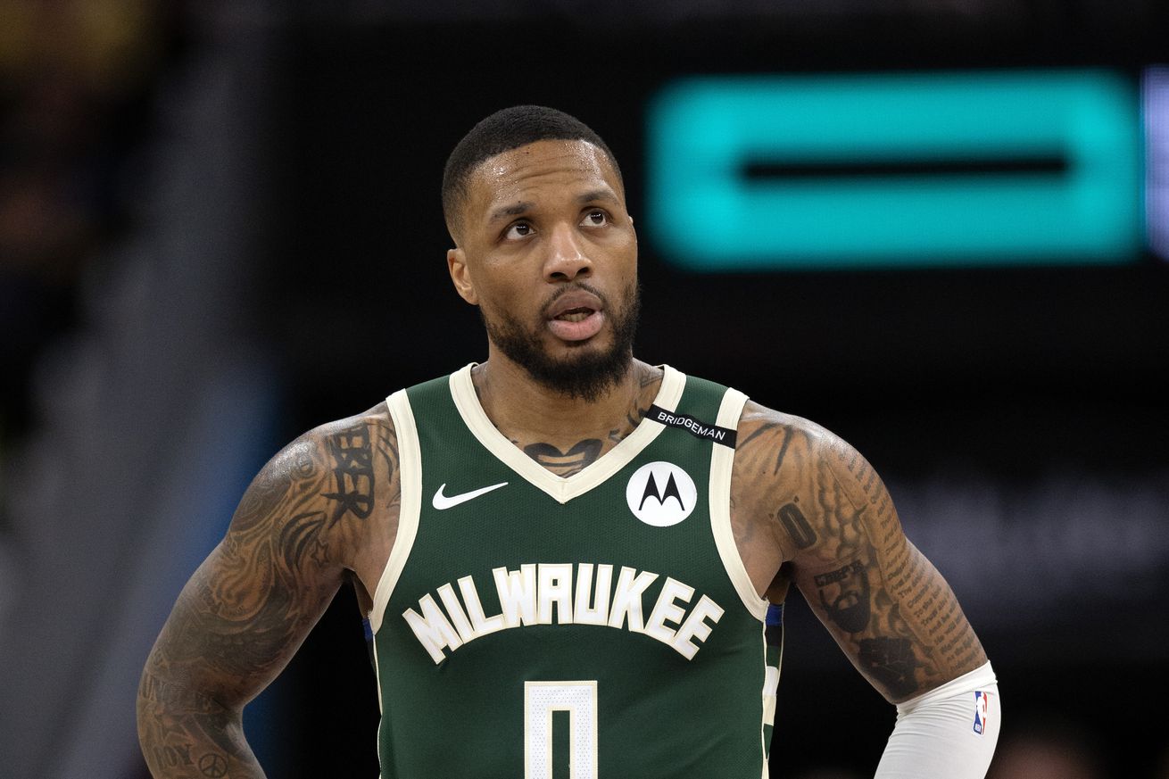 NBA: Milwaukee Bucks at Golden State Warriors