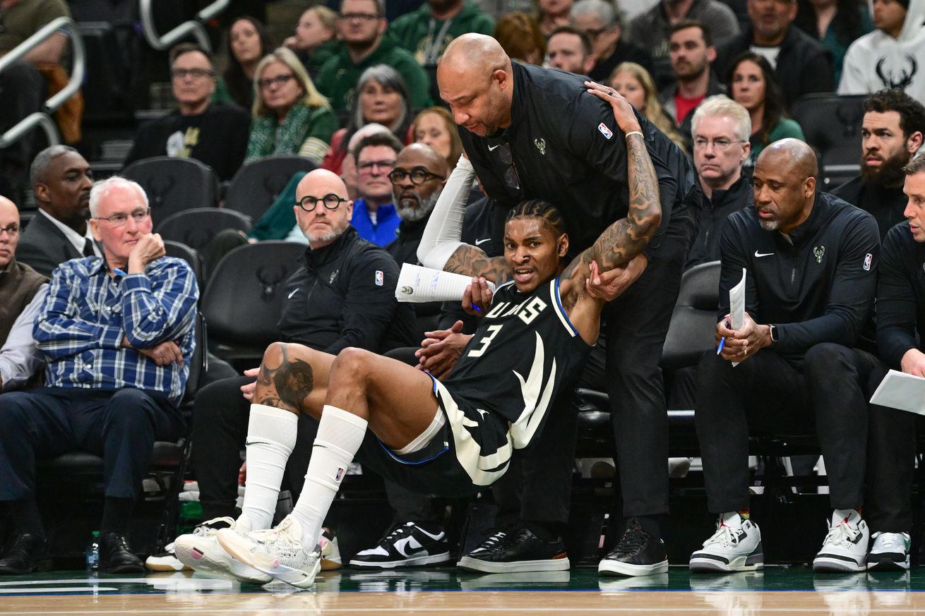 NBA: New Orleans Pelicans at Milwaukee Bucks