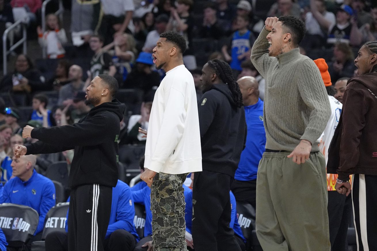NBA: Detroit Pistons at Milwaukee Bucks