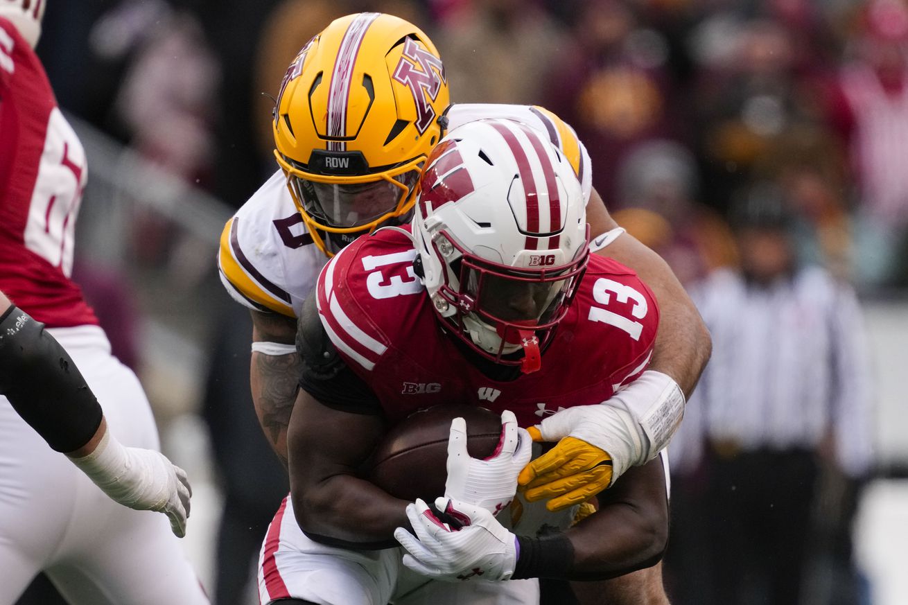 NCAA Football: Minnesota at Wisconsin