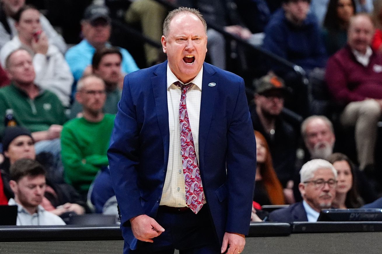 NCAA Basketball: NCAA Tournament First Round-Montana at Wisconsin