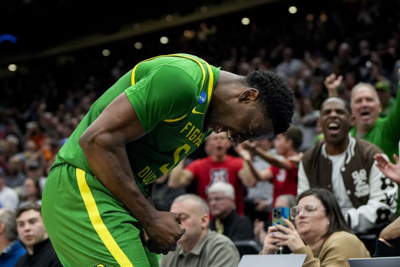 NCAA Basketball: NCAA Tournament Second Round-Oregon at Arizona