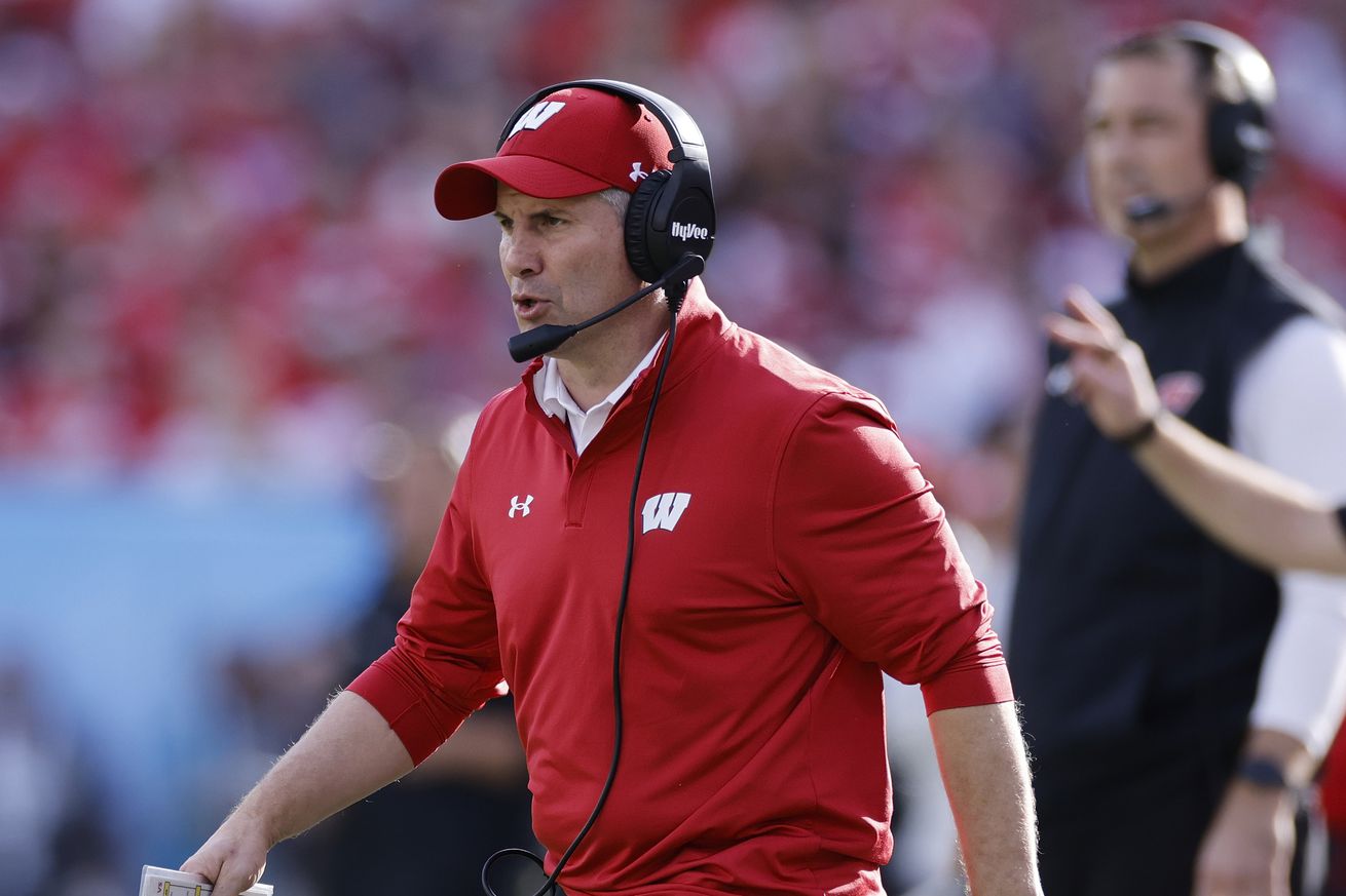 COLLEGE FOOTBALL: JAN 01 ReliaQuest Bowl - Wisconsin vs LSU