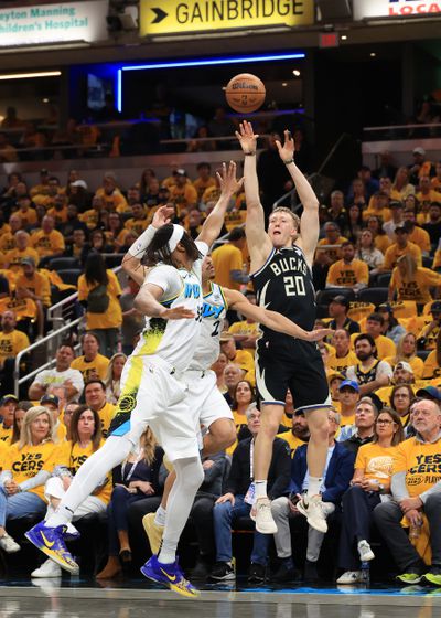 Milwaukee Bucks v Indiana Pacers - Game Five