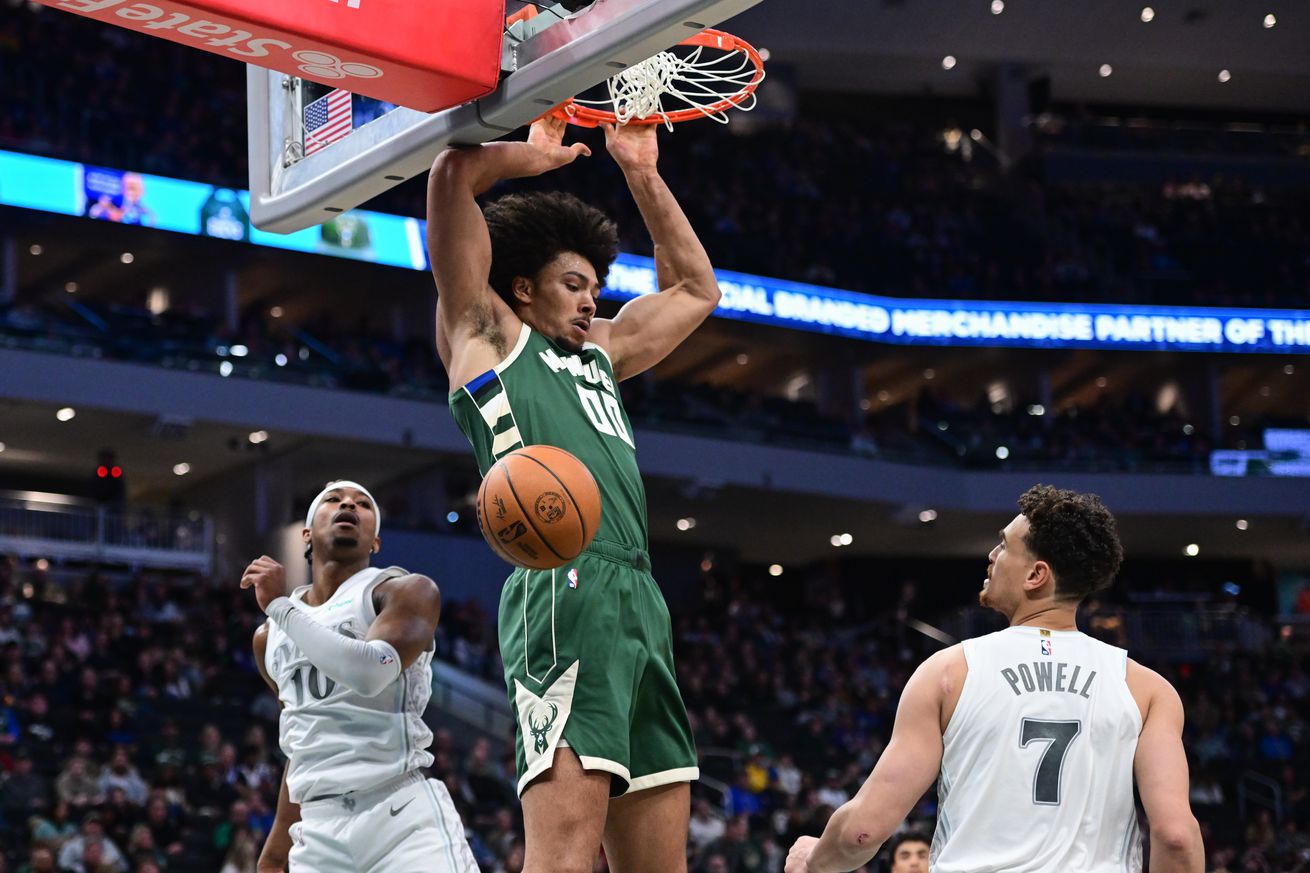 NBA: Dallas Mavericks at Milwaukee Bucks