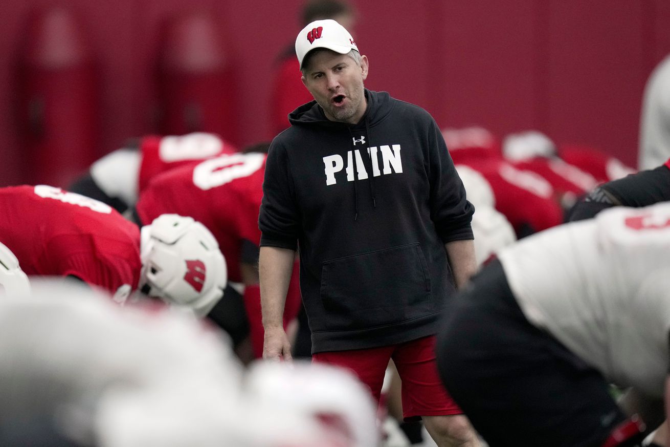 Syndication: Journal Sentinel