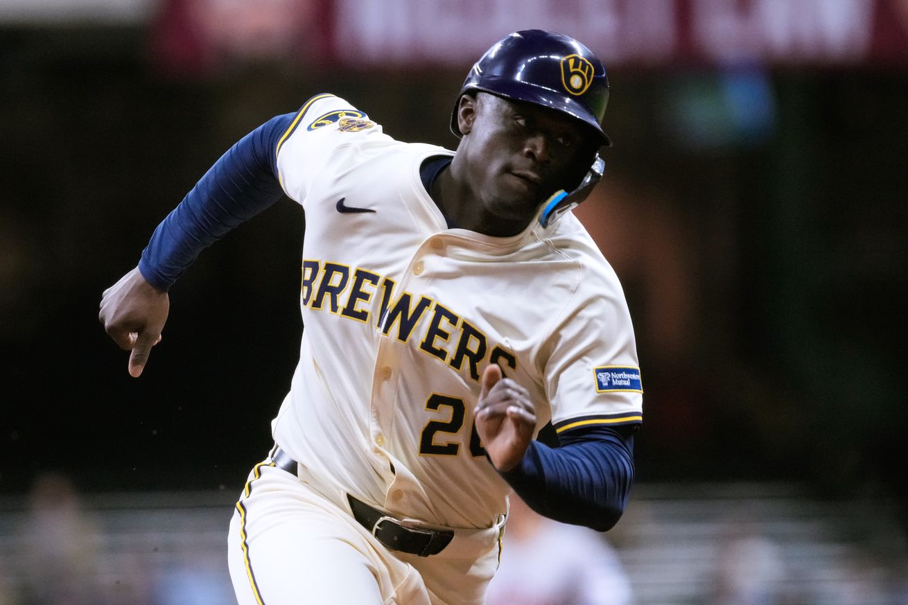 MLB: Houston Astros at Milwaukee Brewers