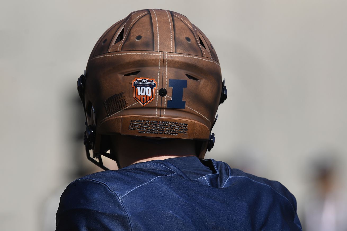 COLLEGE FOOTBALL: OCT 19 Michigan at Illinois