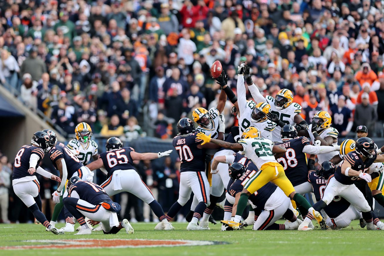 Green Bay Packers v Chicago Bears