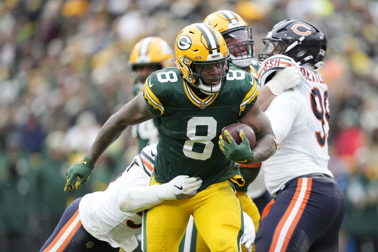 Chicago Bears v Green Bay Packers