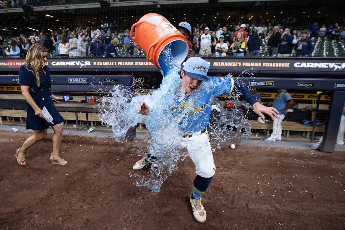 MLB: St. Louis Cardinals at Milwaukee Brewers