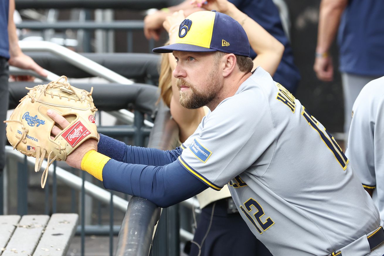 MLB: Game Two-Milwaukee Brewers at New York Mets