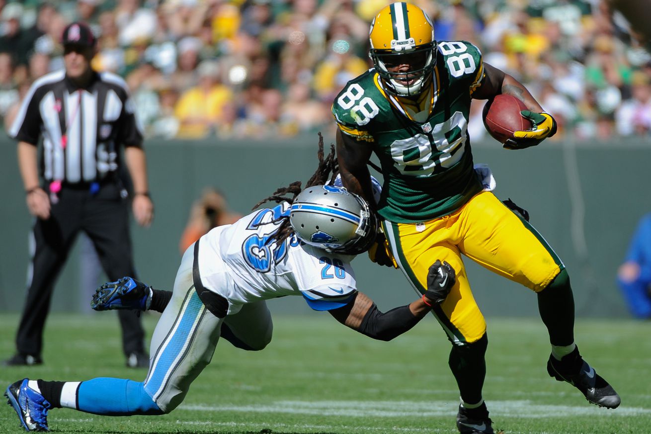 NFL: Detroit Lions at Green Bay Packers