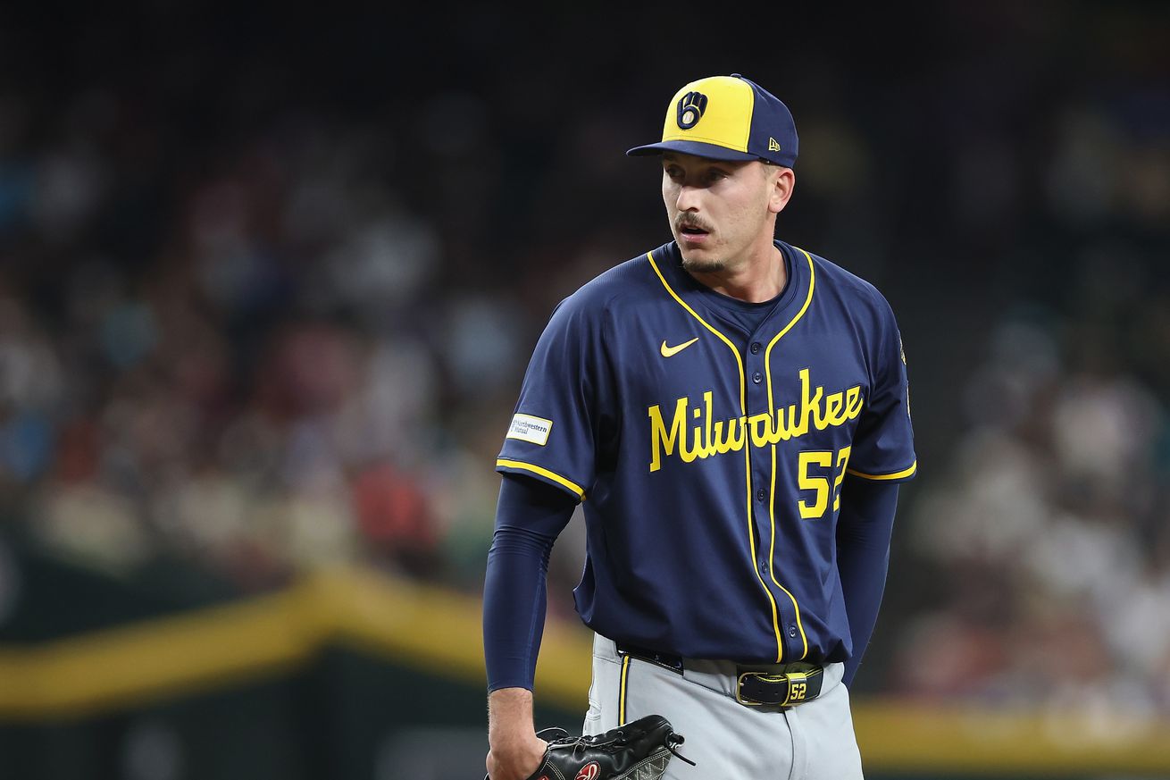 Milwaukee Brewers v Arizona Diamondbacks