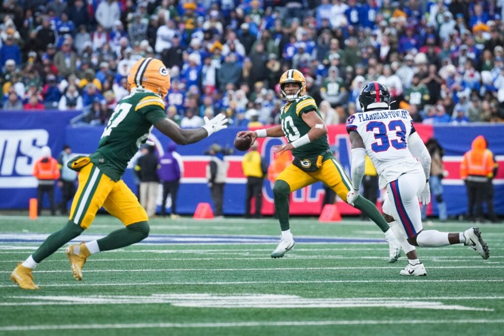 packers retain romeo doubs